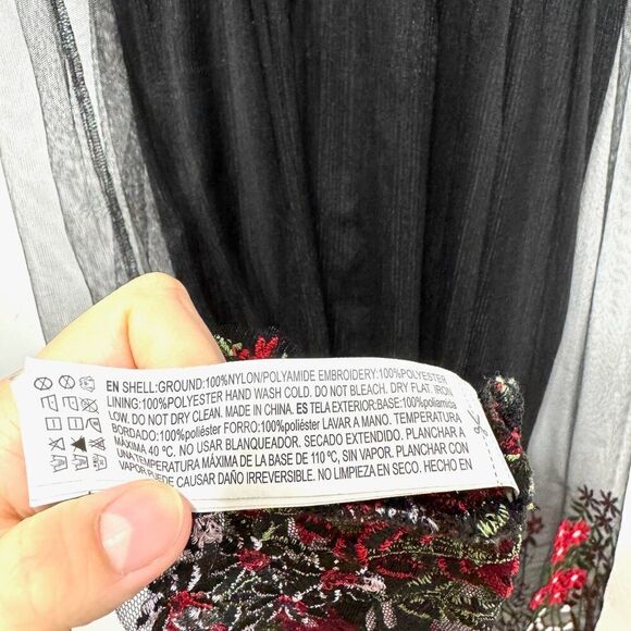 Forever 21 Midi Dress Embroidered Floral Sheer w/ Slip Black Short Sleeve sz 1X - Picture 7 of 8